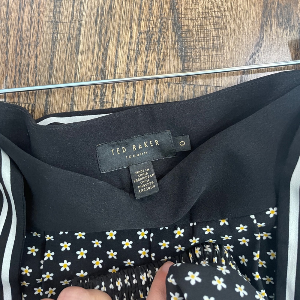 Ted Baker Set - Picture 4 of 12
